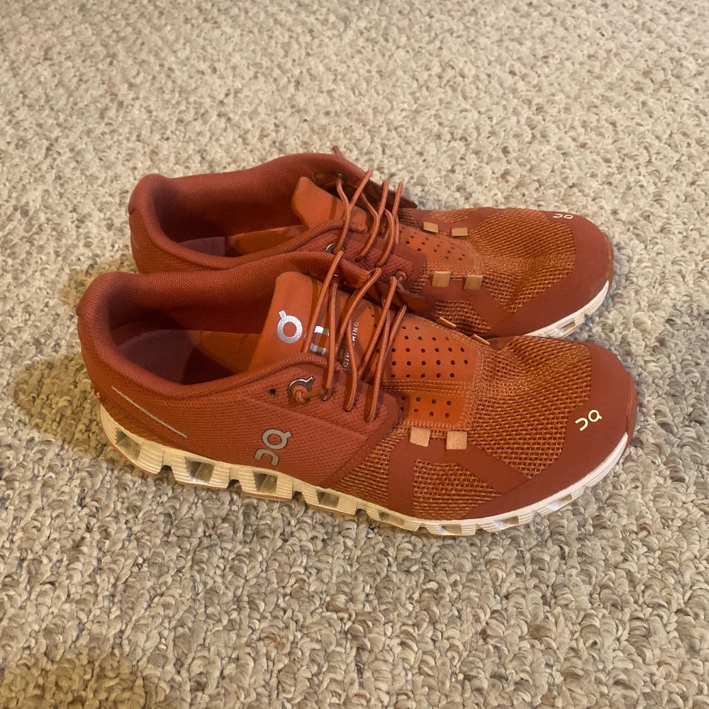 Oncloud Womens Cloud 5 running shoes